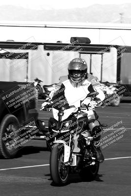 media/Apr-10-2022-SoCal Trackdays (Sun) [[f104b12566]]/Around the Pits/